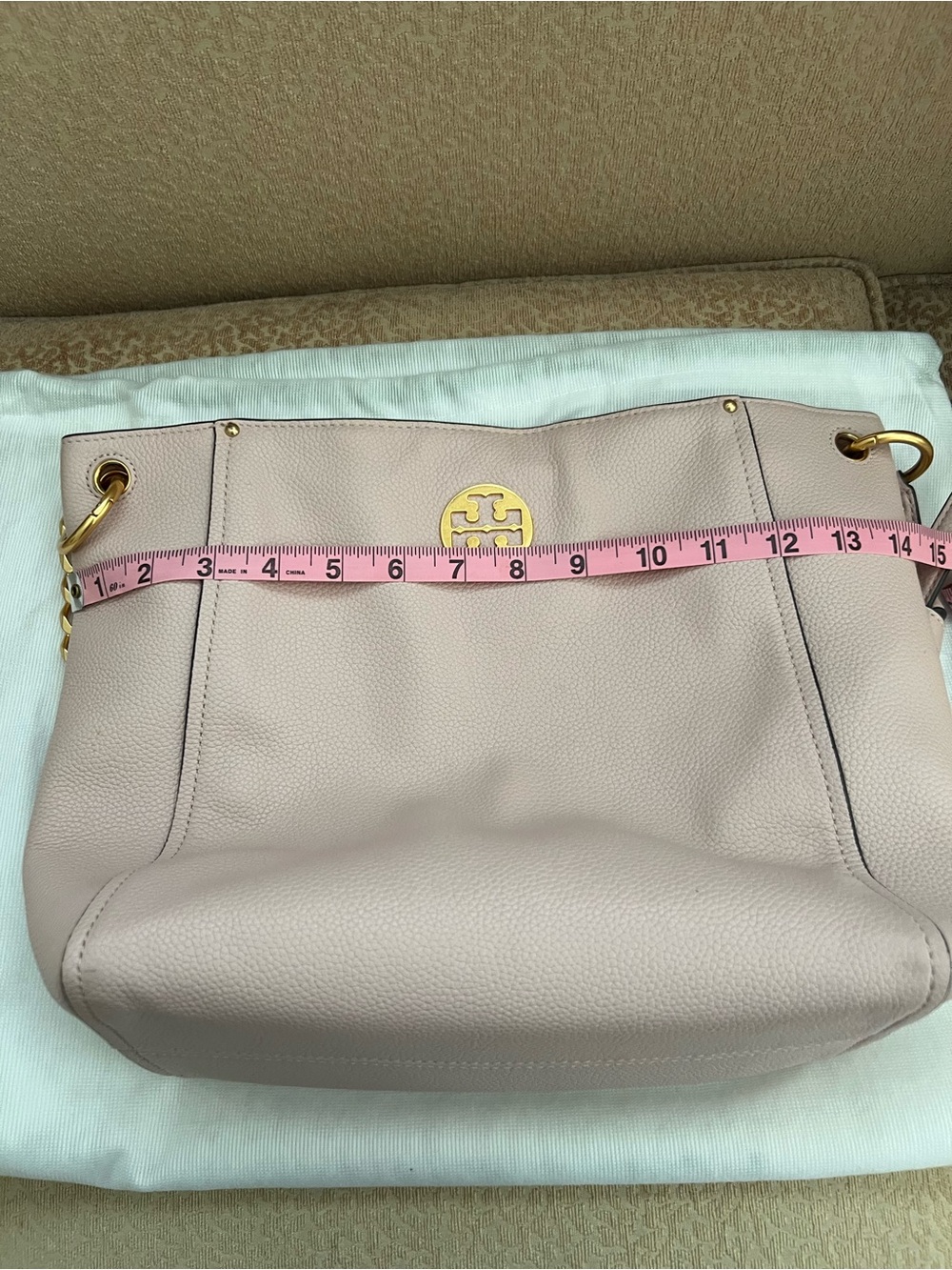 Tory Burch Blush Pebbled Leather Shoulder Tote with Gold Logo - Picture 5 of 8